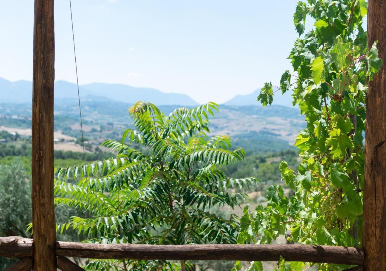 Agriturismo Torre Gialluise Gesualdo Екстериор снимка