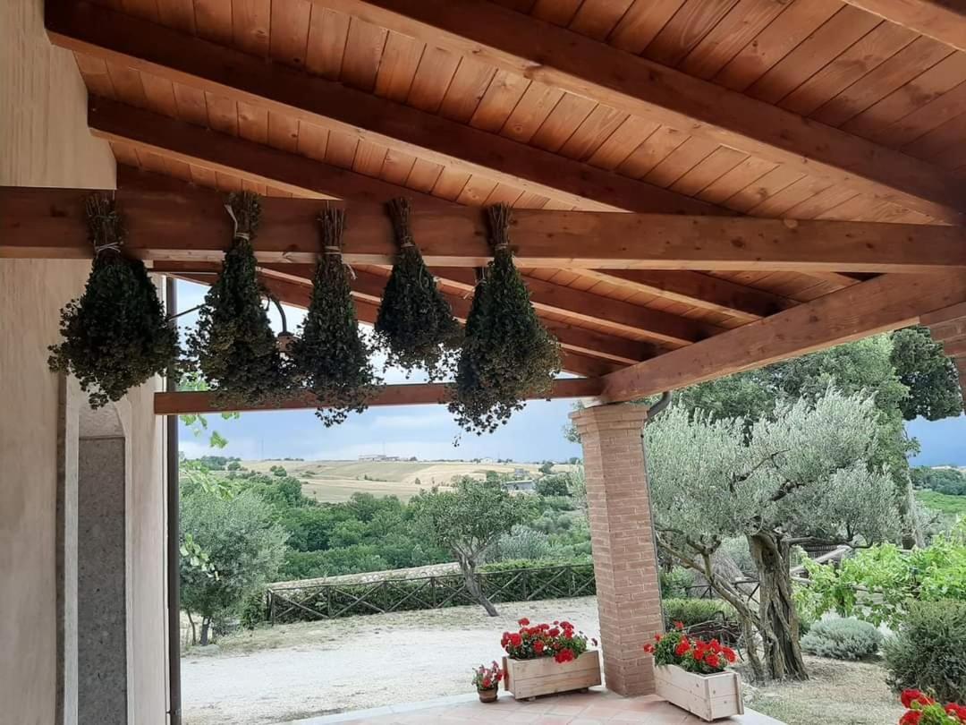 Agriturismo Torre Gialluise Gesualdo Екстериор снимка