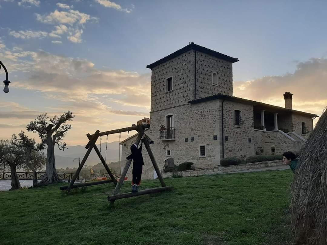 Agriturismo Torre Gialluise Gesualdo Екстериор снимка