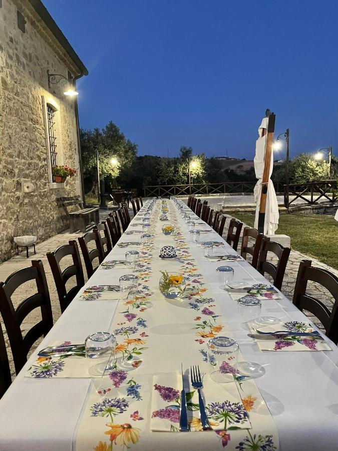 Agriturismo Torre Gialluise Gesualdo Екстериор снимка