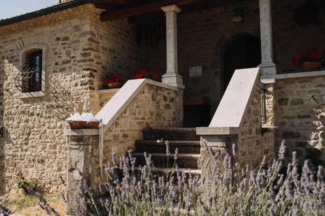 Agriturismo Torre Gialluise Gesualdo Екстериор снимка