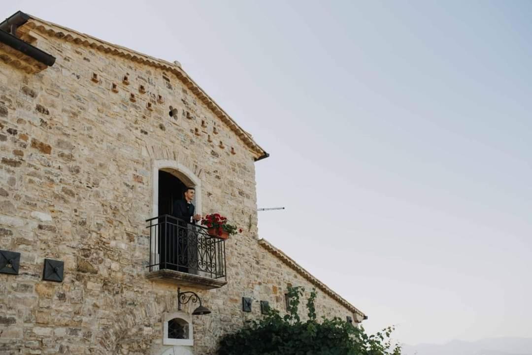 Agriturismo Torre Gialluise Gesualdo Екстериор снимка